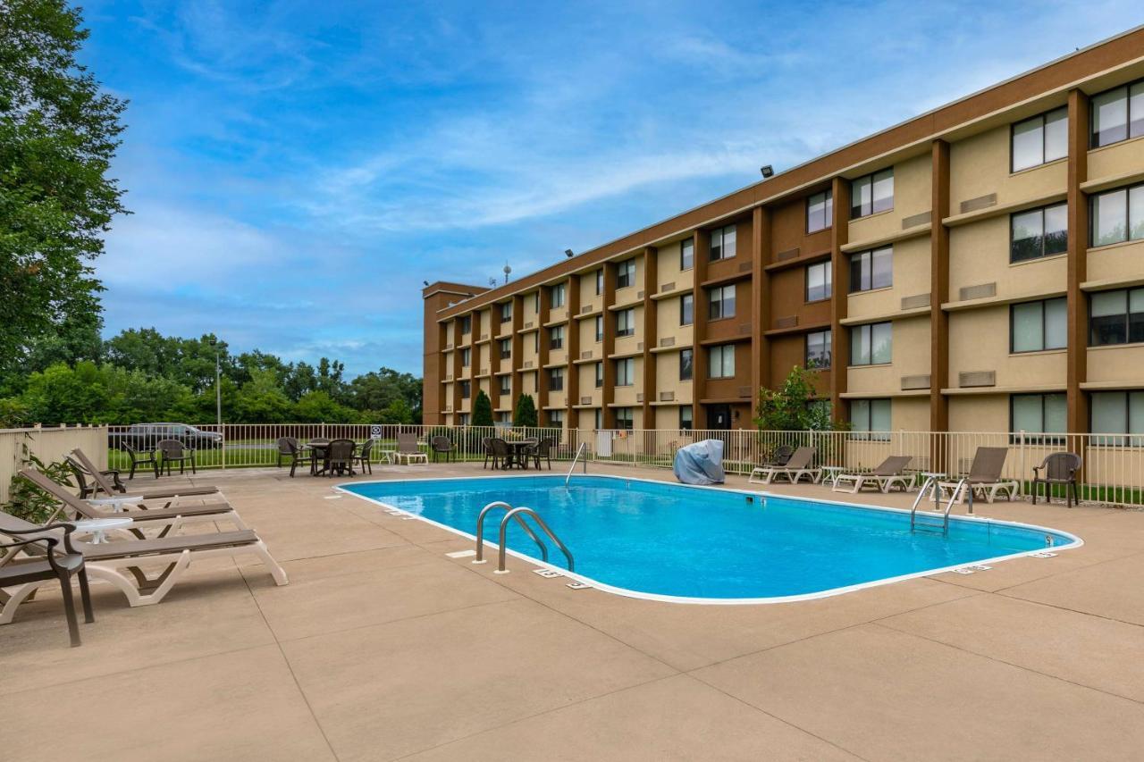 Best Western Northwest Indiana Inn Hammond Exterior photo